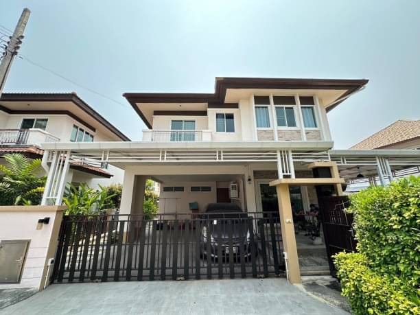 ให้เช่า 35,000 บาท/เดือน 74 ตรว. บ้านเดี่ยว 2 ชั้น เดอะรีเจนท์ 3 บ้านไม่เคยปล่อยเช่า แปลงมุม เฟอร์นิเจอร์ครบ พร้อมเข้าอยู่