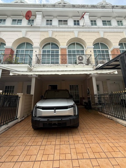ให้เช่าทาวน์โฮม 3 ชั้น 21.3 ตรว. พลัส ซิตี้ พาร์ค พระราม 9-หัวหมาก Plus City Park ใกล้ The Nine, มหาวิทยาลัย Abac