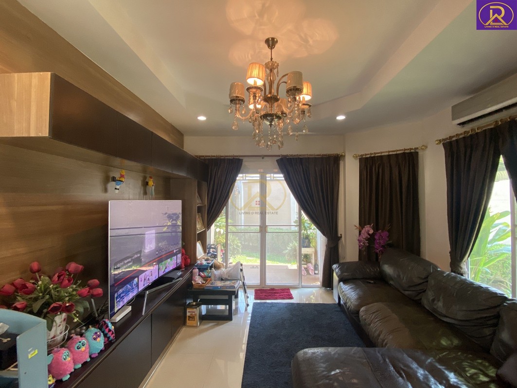 ขายบ้านเดี่ยว 2ชั้น หลังใหญ่ หลังริม หมู่บ้านมณีรินทร์ กรีน พาร์ค อ่างศิลา ต.เสม็ด อ.เมืองชลบุรี จ.ชลบุรี 