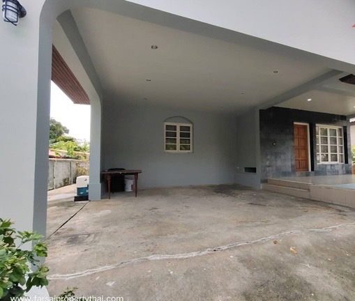 ให้เช่าบ้านเดี่ยว 2 ชั้นเนื้อที่ 90 ตร.ว พื้นที่ใช้สอย 220 ตร.ม 3ห้องนอน 3ห้องน้ำ เฟอร์บางส่วน ถนนสุขุมวิท101ใกล้ BTS ราคาขาย 16.5 ล้านบาท