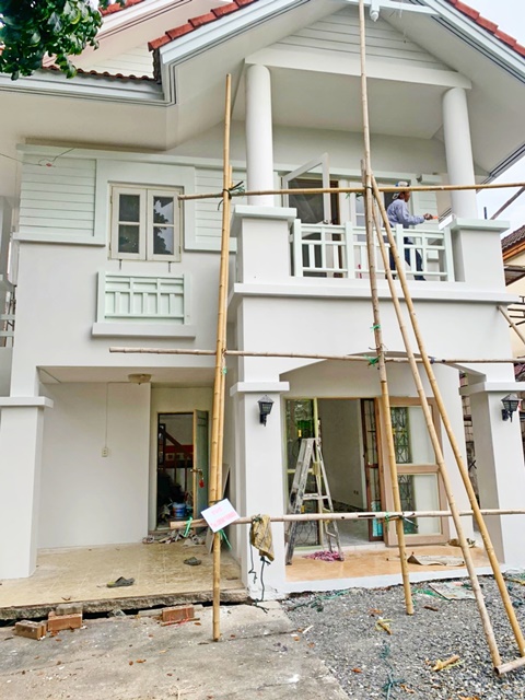 ใหม่! ขายบ้านเดี่ยวรีโนเวท 60ตรว. MRT มีนบุรี สุวินทวงศ์ 10กม. 4นอน 2น้ำ เฟสต้นๆ  หมู่บ้านฟลอราวิลล์ 180 ตรม. 6จอดรถ ตลาดนครฉลองกรุง 
