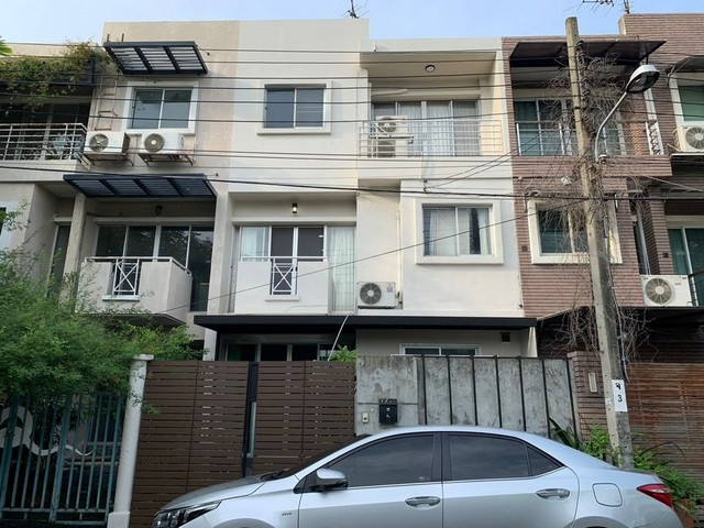 [C027]ให้เช่า 22k ทาวน์โฮม เล่นระดับ Private Villa ไพรเวทวิลล่า นวมินทร์ 135 เขตบึงกุ่ม หลังบ้านวิวสวนและสระว่ายน้ำ