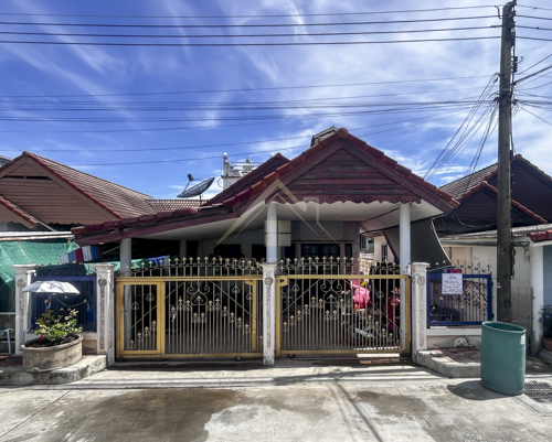 ที่ดินพร้อมสิ่งปลูกสร้าง 2 ชั้น หมู่บ้าน รัตนโกสินทร์ 200 ปี ธัญบุรี