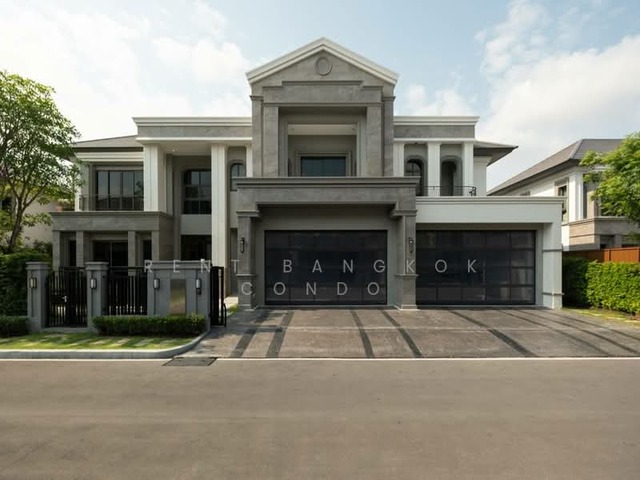 Grand Bangkok Boulevard Sukhumvit - Srinakarin with pool, 5 mins from Bangkok Pattana Intl School