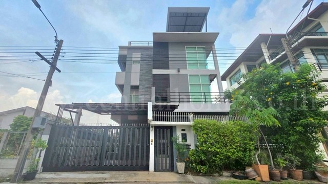 โฮมออฟฟิศ 3 ชั้น ซอยรามอินทรา 31 ใกล้ MRT สถานีรามอินทรา กม.4