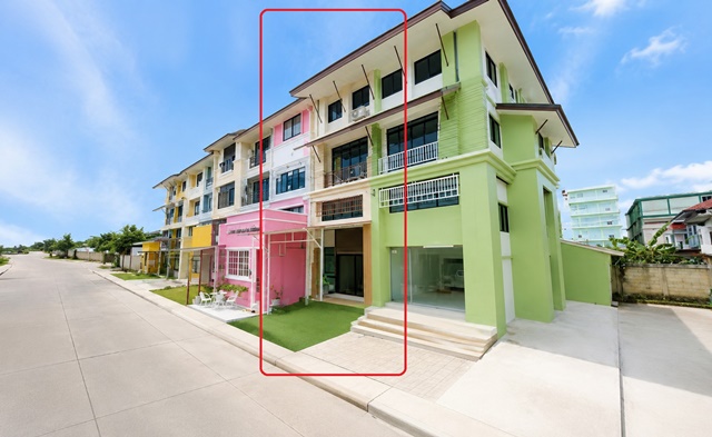 สนามบินสุวรรณภูมิ 20 ตร.ว.  อาคารพาณิชย์ 3.5ชั้น กิ่งแก้ว 252ตร.ม.กิ่งแก้ว8-16  3นอน 3น้ำ