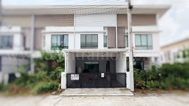 ทาวน์โฮม โมดิ วิลล่า บางนา ต้นโครงการ สภาพดี ถูกสุดในโครงการ