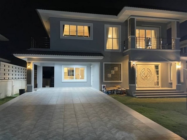 บ้านสวยในโครงการ ใกล้สวนทวีชล ดอยสะเก็ด             