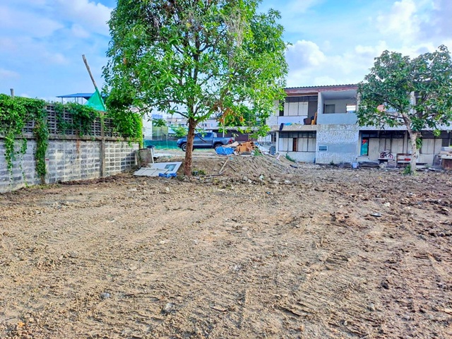 ที่ดินให้เช่า 166 ถึง 550 ตร.ว พระราม 3 วัดไผ่เงิน 620ม.  รถเสาเข็ม 10ล้อเข้าได้  HomePro พระราม 3 779ม.  Central พระราม3 2กม.